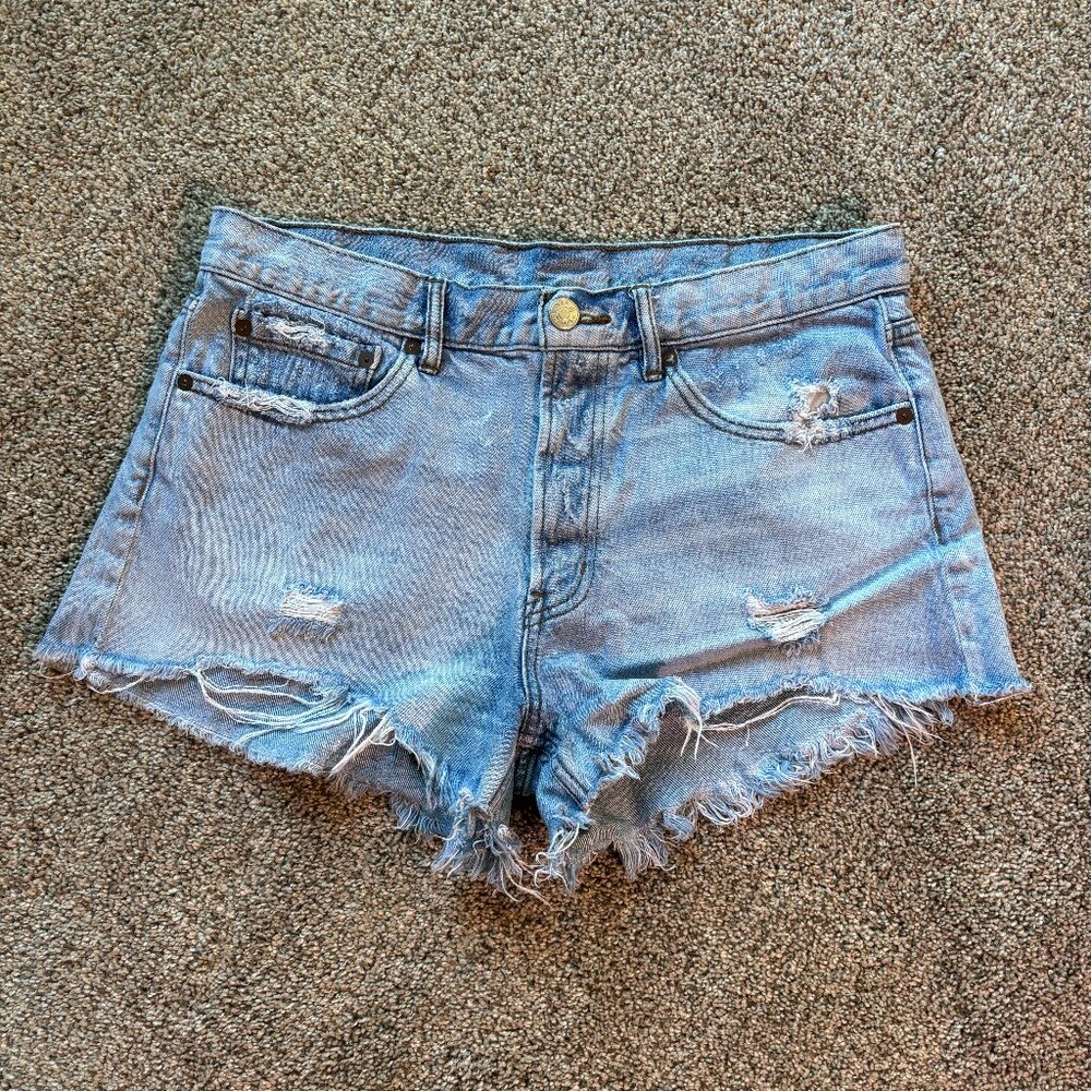 Urban Outfitters Distressed Light Denim Shorts size 8